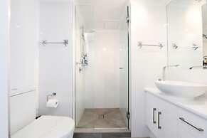 Centrepoint Holiday Apartments