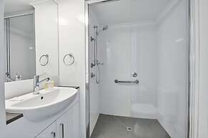 Centrepoint Holiday Apartments
