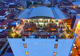 Transera Hotel Pontianak