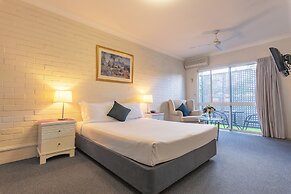 Benson Court Motel