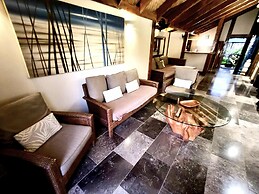 Aitutaki Escape