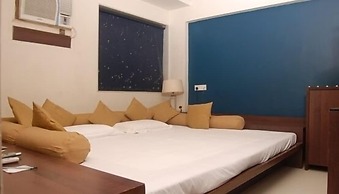 Royal Inn