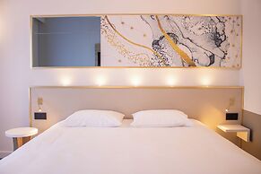 Brit Hotel Cahors Centre - Le Valentré