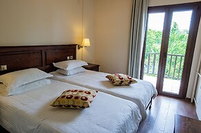 Manthos Mountain Resort & Spa