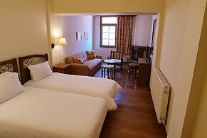 Manthos Mountain Resort & Spa