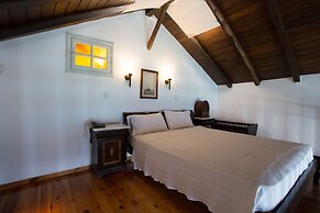 Nostos Hotel