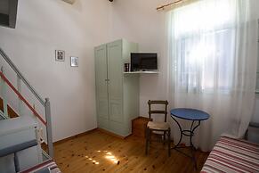 Nostos Hotel