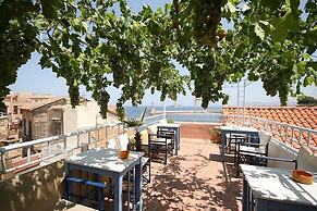 Nostos Hotel