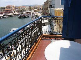 Nostos Hotel