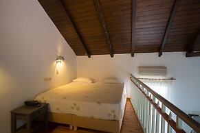 Nostos Hotel
