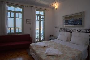 Nostos Hotel