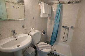 Nostos Hotel