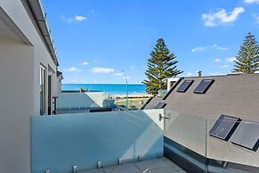 The Pavilions Beachfront Apartments