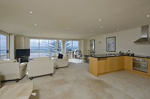 The Pavilions Beachfront Apartments