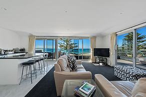 The Pavilions Beachfront Apartments