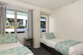 The Pavilions Beachfront Apartments