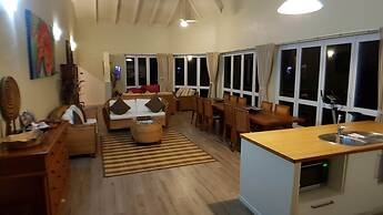 Muri Beach Resort