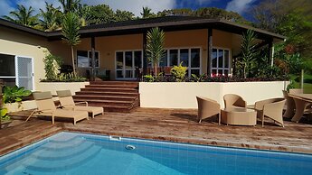 Muri Beach Resort