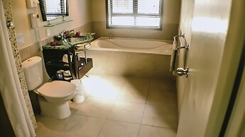 Muri Beach Resort