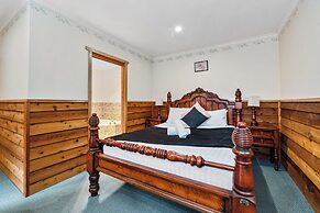 Cradle Forest Inn