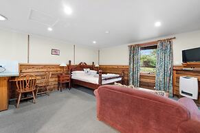 Cradle Forest Inn