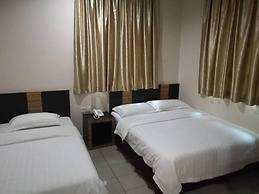 Hotel Traveller