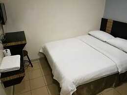 Hotel Traveller