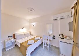 Zinbad Hotel