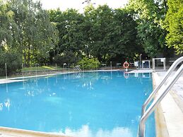 Golf Hotel
