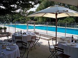 Golf Hotel