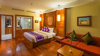 Angkor Miracle Reflection Club
