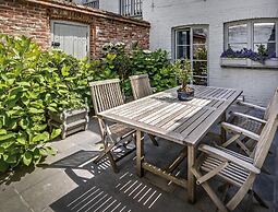 Guesthouse Maison le Dragon