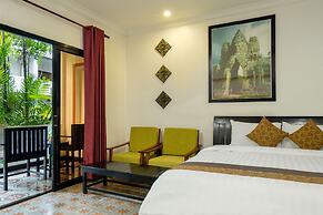 La Residence WatBo Hotel