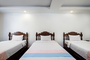 La Residence WatBo Hotel