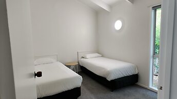 Siesta Motel
