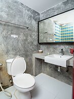 Madam Inn Patong