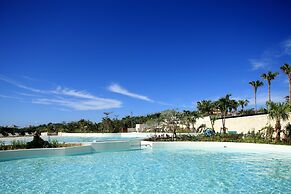Hotel Monterey Okinawa Spa & Resort