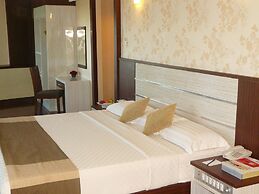 Hotel Oval Surabaya