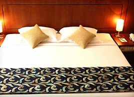 Hotel Oval Surabaya