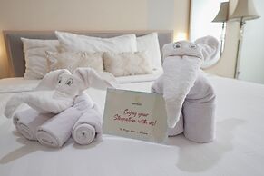 Gunawangsa Manyar Hotel Surabaya