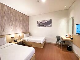 Hotel 88 Embong Malang Tunjungan By WH
