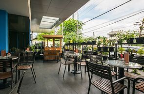 Hotel 88 Embong Malang Tunjungan By WH