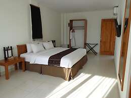 Luwansa Beach Resort