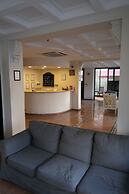 Üstün Otel Alsancak