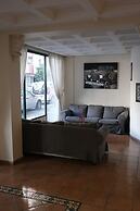Üstün Otel Alsancak