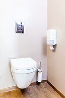 Adresa Suites