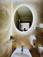 Side One Design Hotel