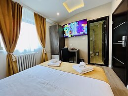 Side One Design Hotel