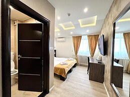 Side One Design Hotel