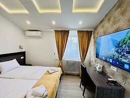 Side One Design Hotel